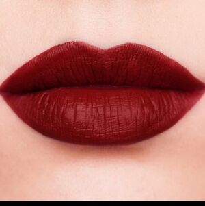 NEW! JEFFREE STAR ⭐️ VELOUR LIQUID LIPSTICK Cut Throat Love Dark Brick Red